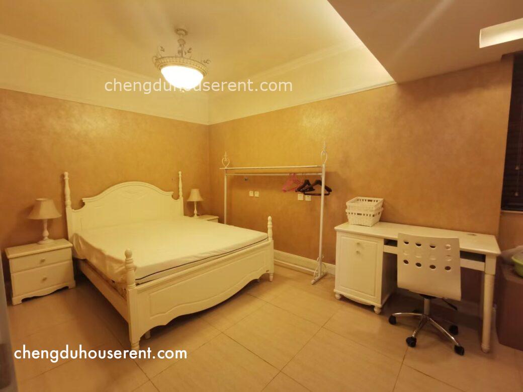 d09d7033532276d4909d0b20298945f1